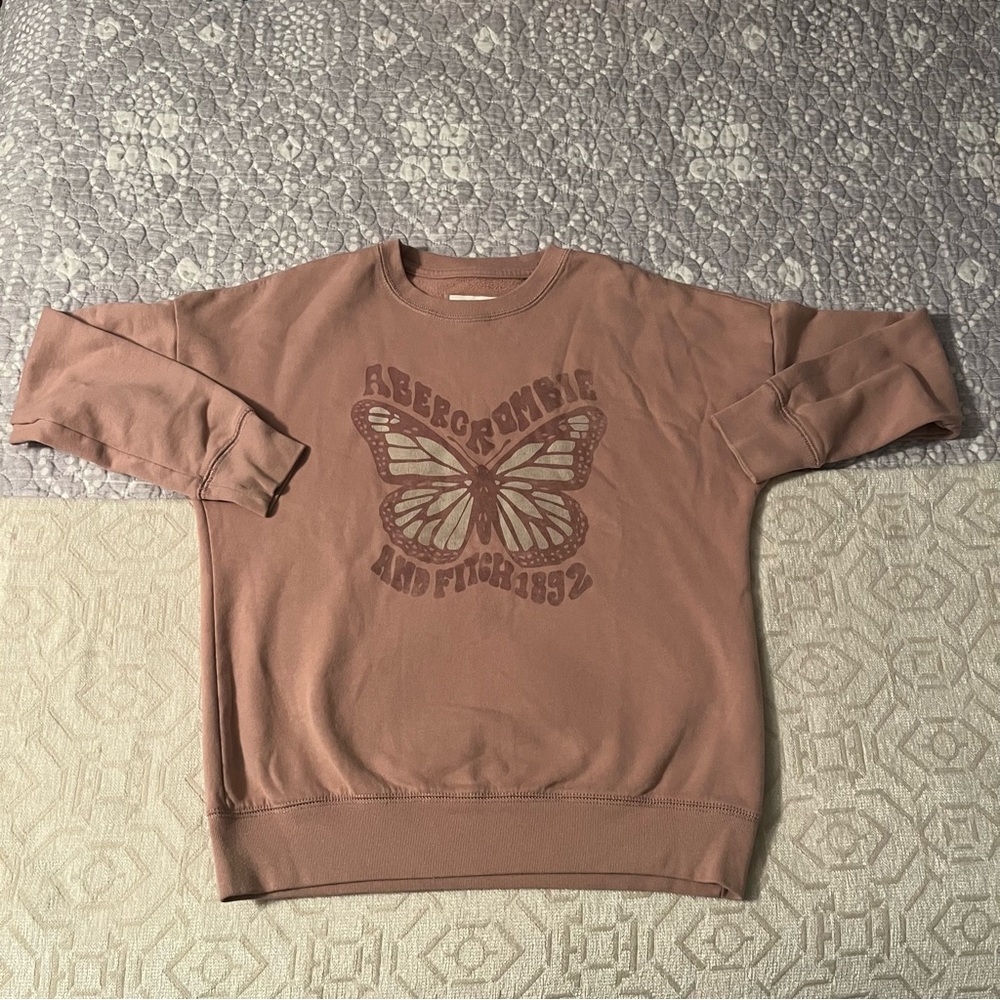 Abercrombie Kids Blush Pullover. Girls size 11/12.